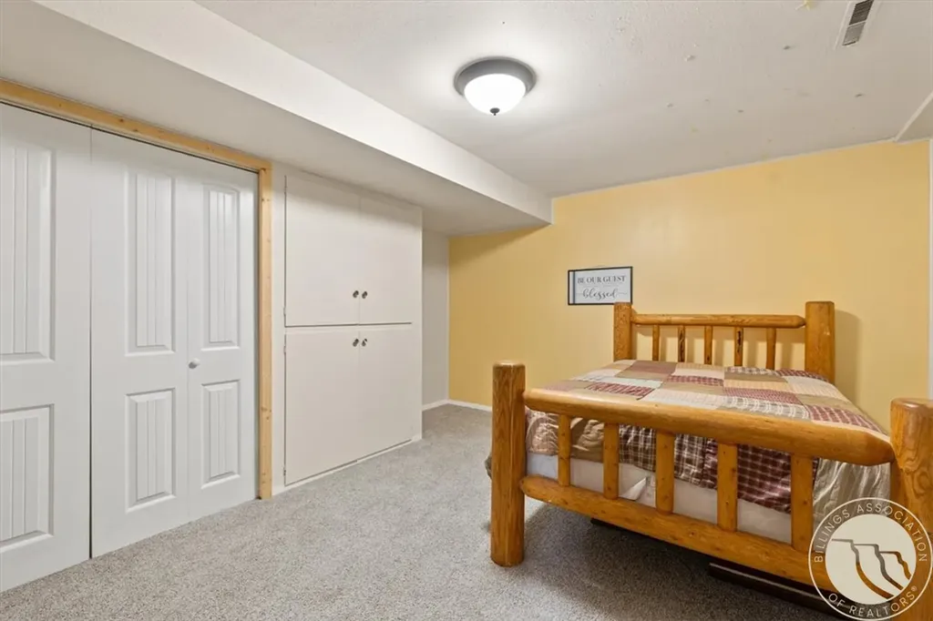 18 S Swan Lane Fromberg MT 59029