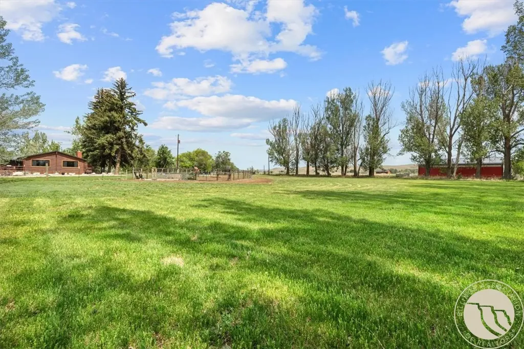 18 S Swan Lane Fromberg MT 59029