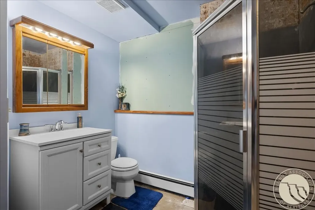 624 1st Street S Hardin MT 59034