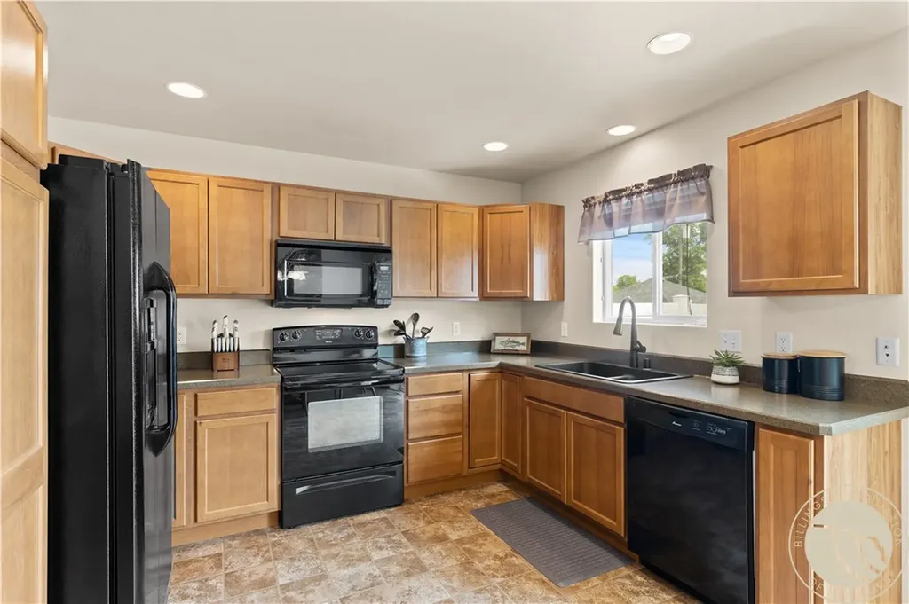 106 E 6th Street Laurel MT 59044