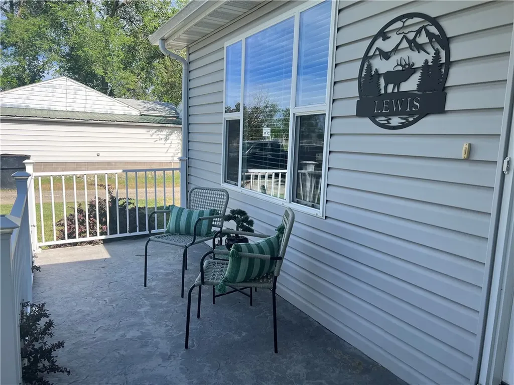 106 E 6th Street Laurel MT 59044