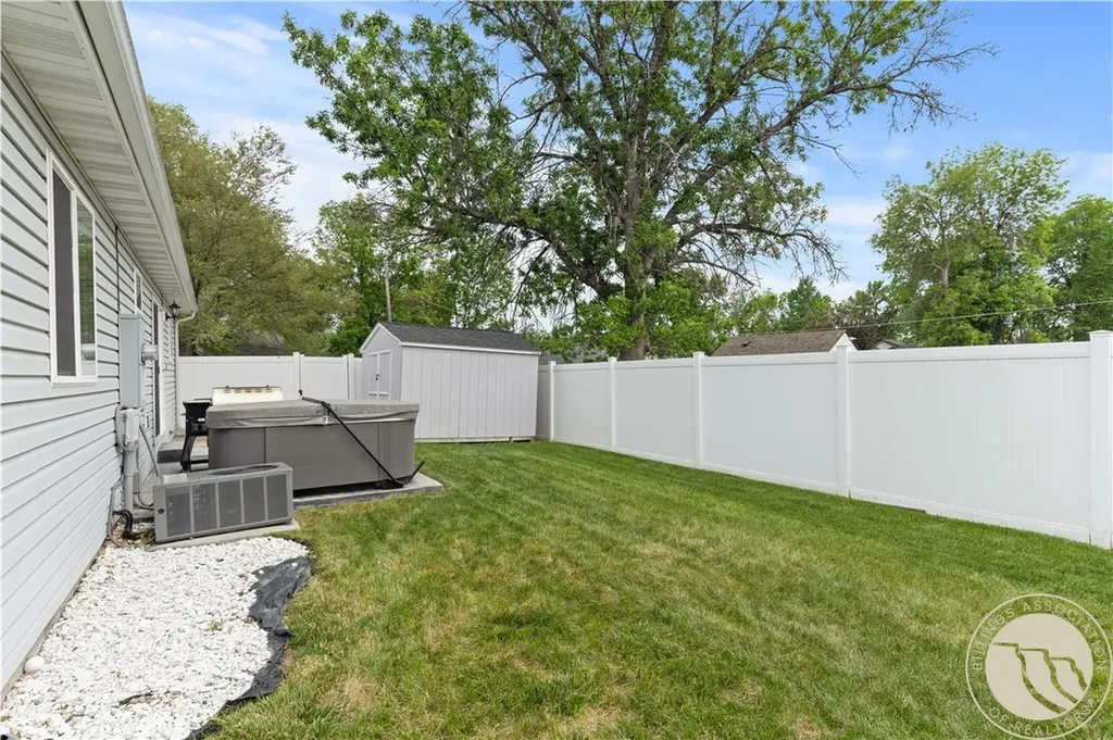106 E 6th Street Laurel MT 59044