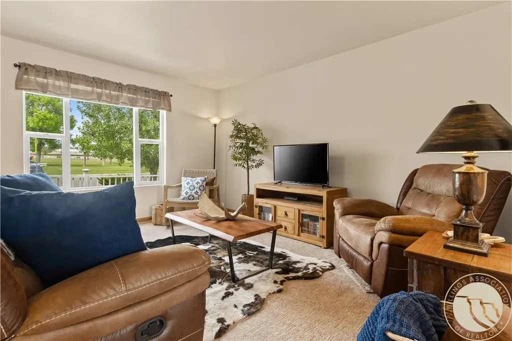 106 E 6th Street Laurel MT 59044