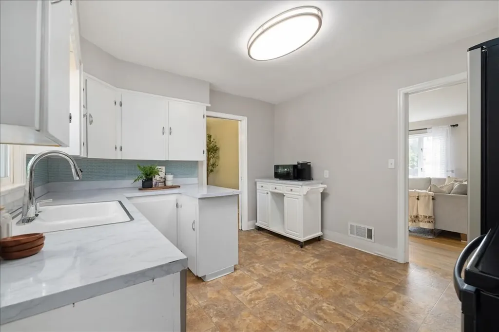 2332 Pine Street Billings MT 59101