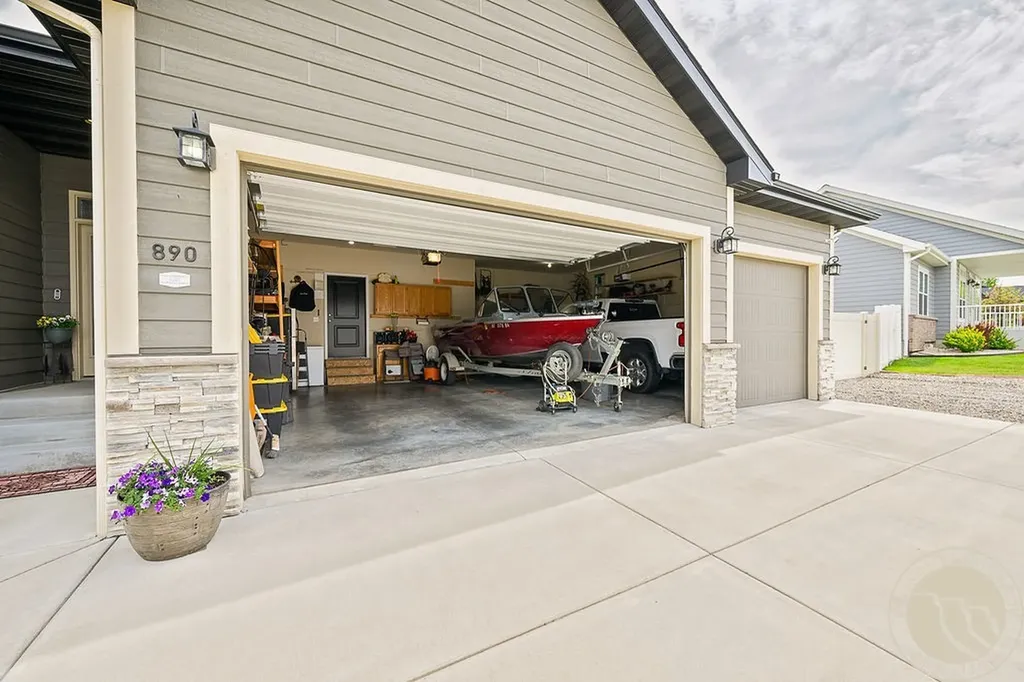 890 Tierra Drive Billings MT 59105