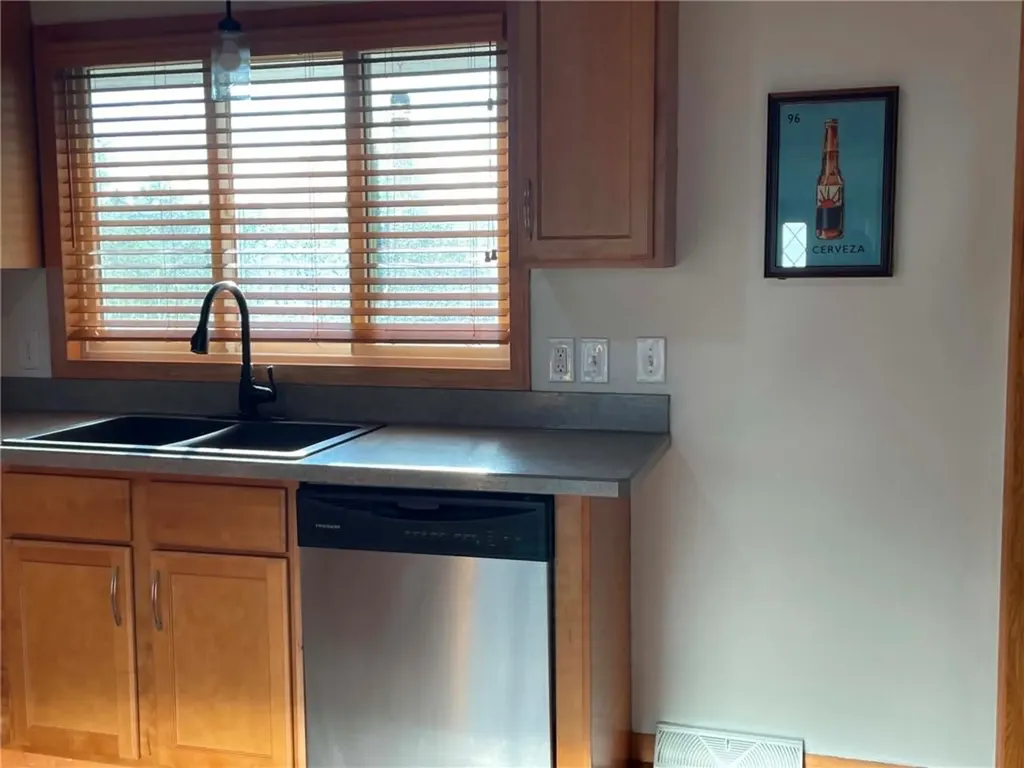 215 S D Street Bridger MT 59014