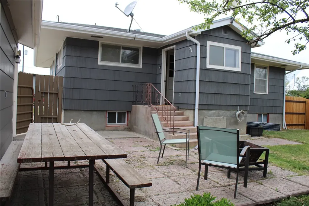 215 S D Street Bridger MT 59014