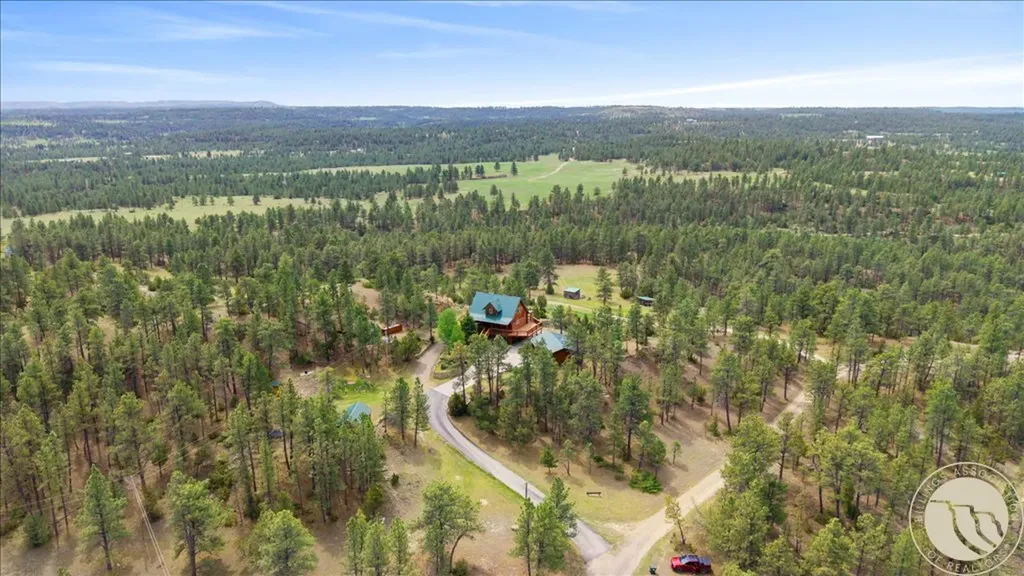 25 Denali Cabin Lane Roundup MT 59072