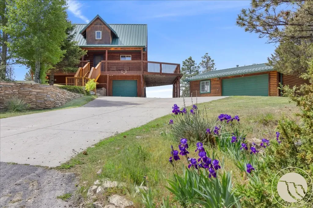 25 Denali Cabin Lane Roundup MT 59072