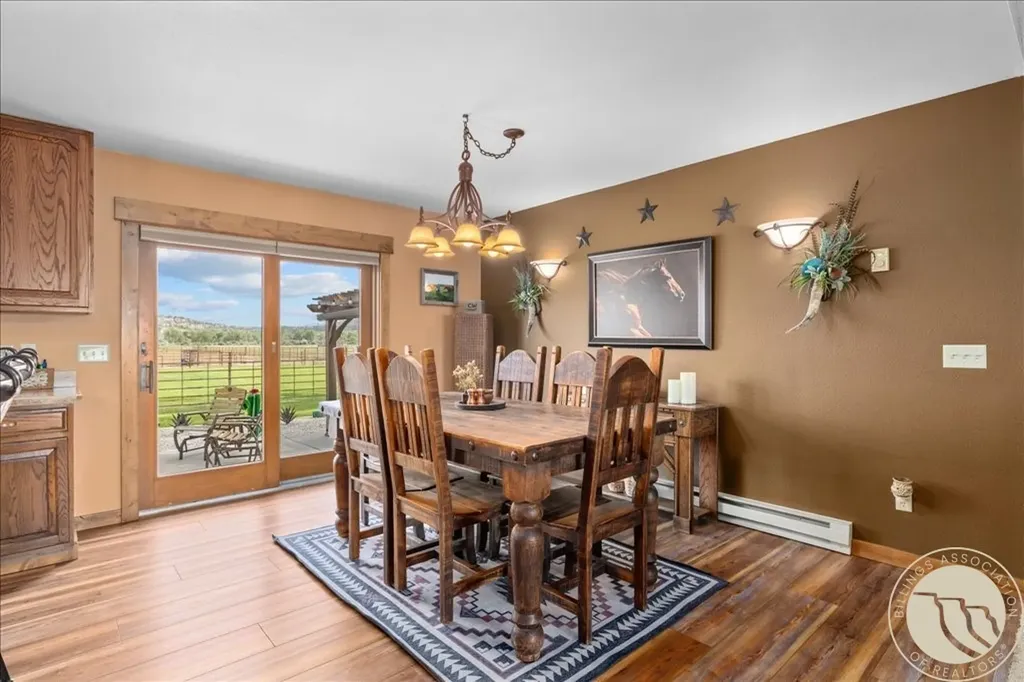 1419 W M Road Worden MT 59088
