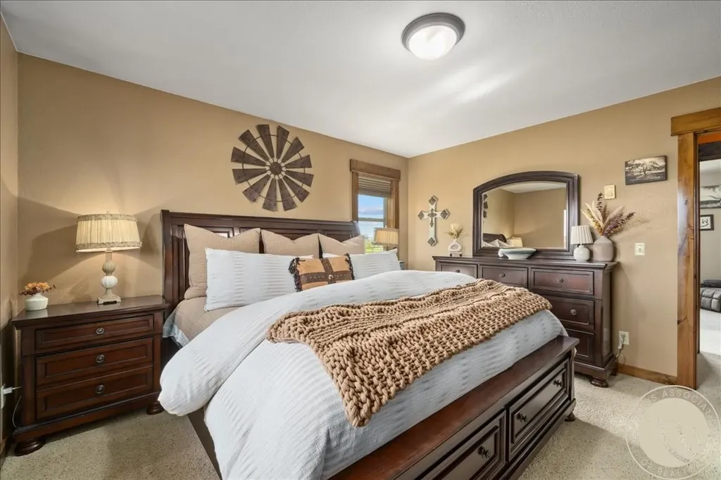 1419 W M Road Worden MT 59088