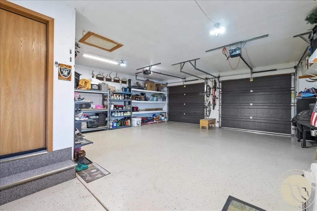 1419 W M Road Worden MT 59088
