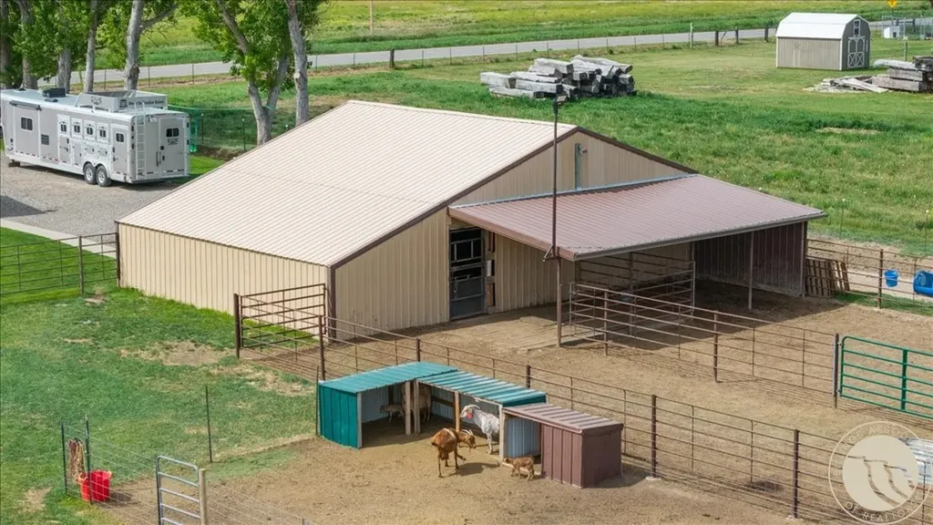 1419 W M Road Worden MT 59088