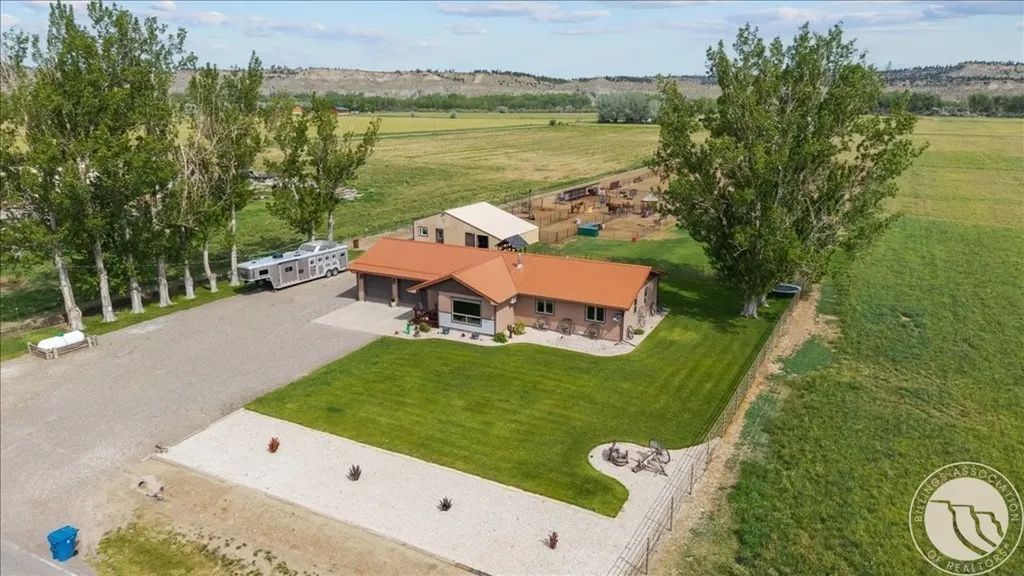 1419 W M Road Worden MT 59088