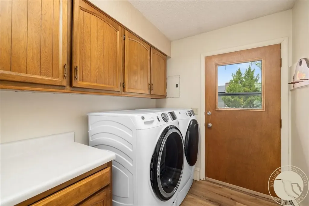 209 9th Street W Hardin MT 59034