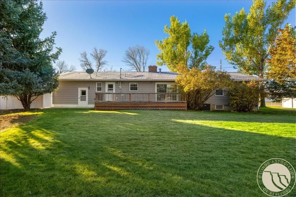 209 9th Street W Hardin MT 59034
