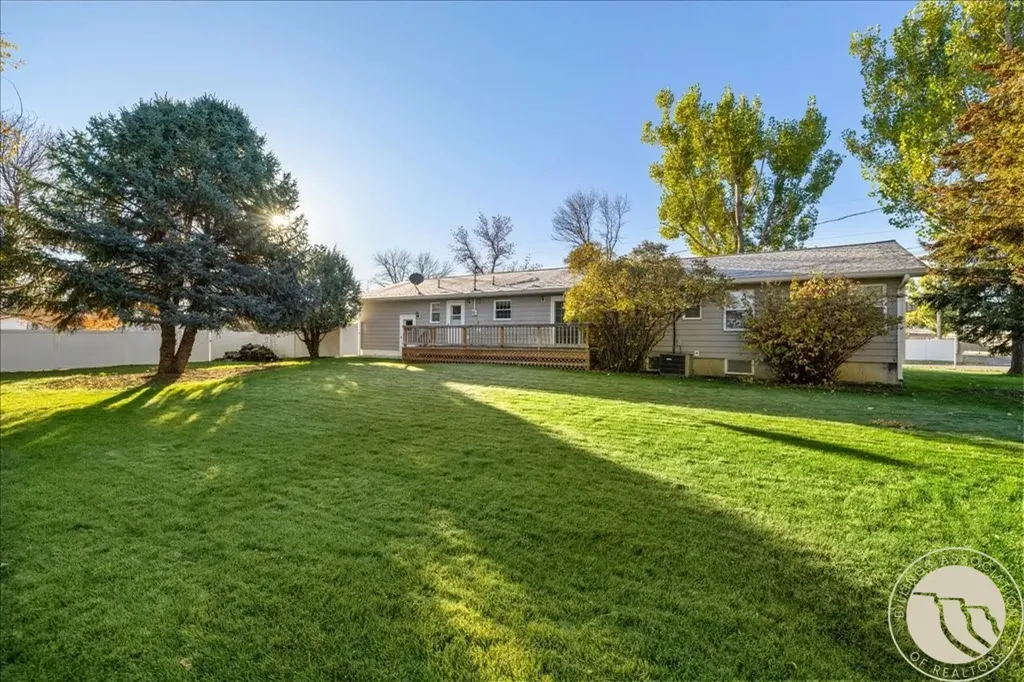 209 9th Street W Hardin MT 59034