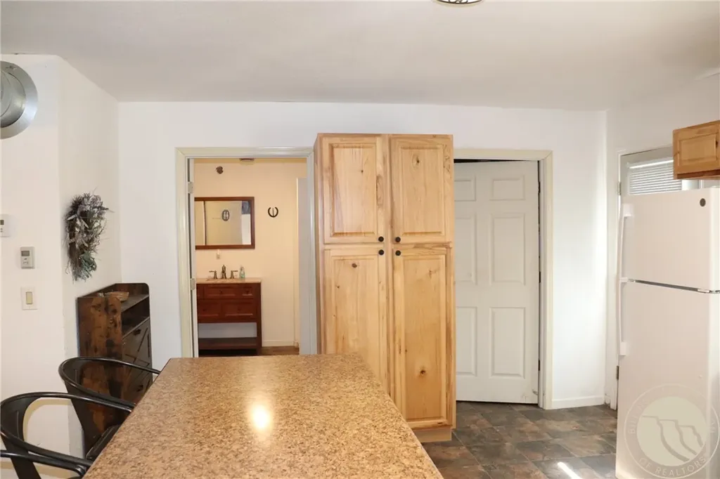 14 Mccord Road Roundup MT 59072