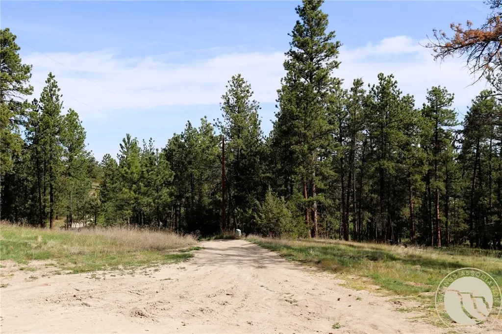 14 Mccord Road Roundup MT 59072