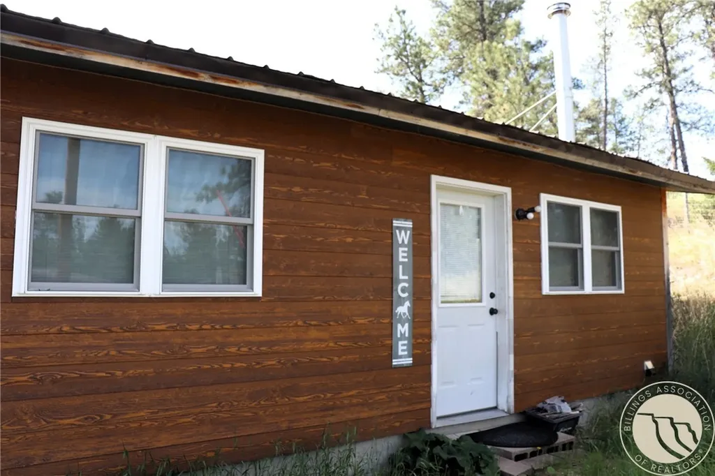 14 Mccord Road Roundup MT 59072