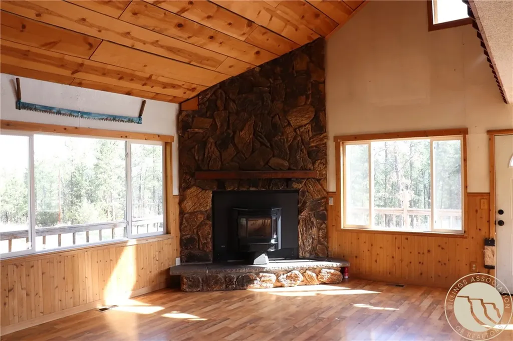 14 Mccord Road Roundup MT 59072