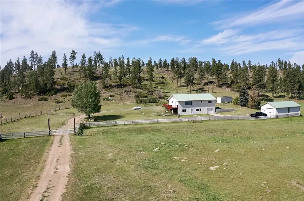 72 Rehder Road Roundup MT 59072