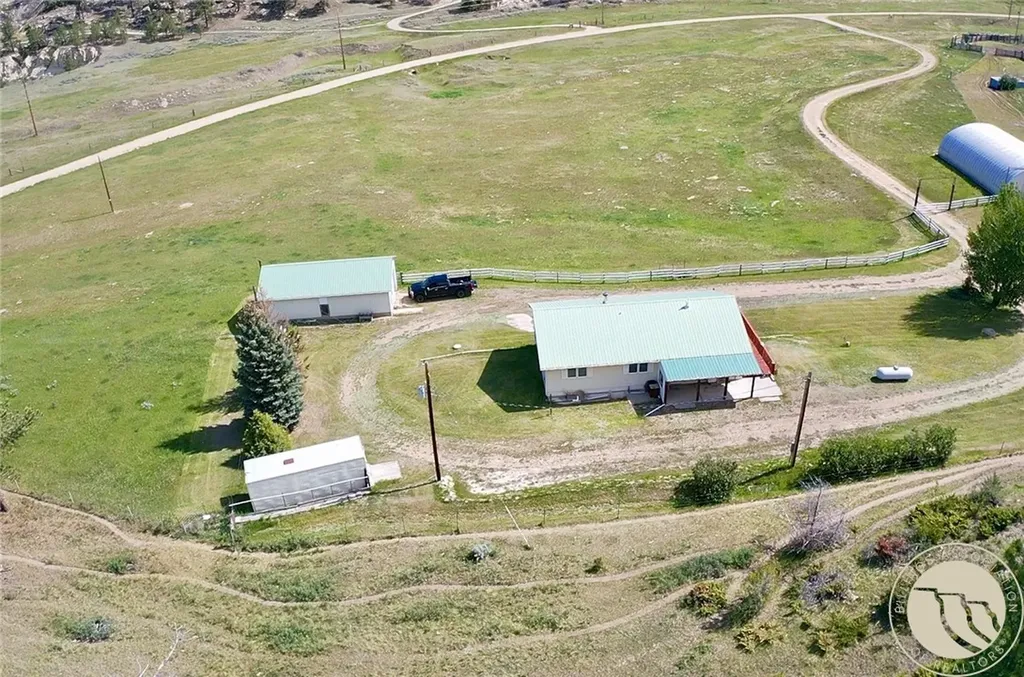 72 Rehder Road Roundup MT 59072