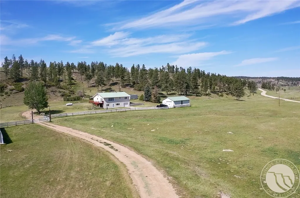 72 Rehder Road Roundup MT 59072