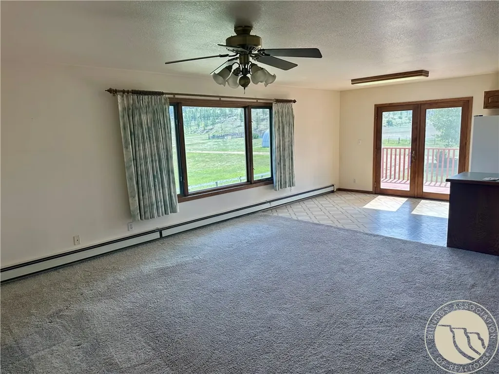 72 Rehder Road Roundup MT 59072