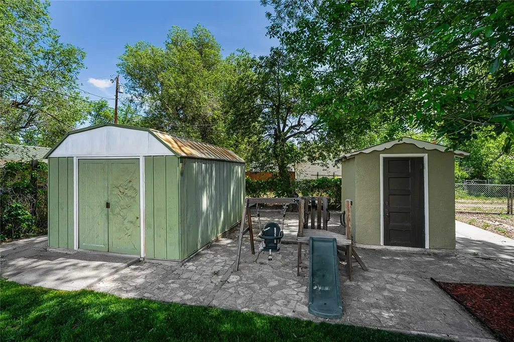107 6th Avenue Laurel MT 59044