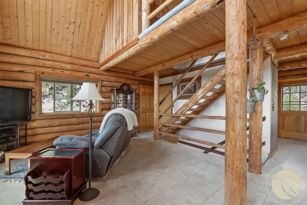 57 Ponderosa Ridge Road Columbus MT 59019