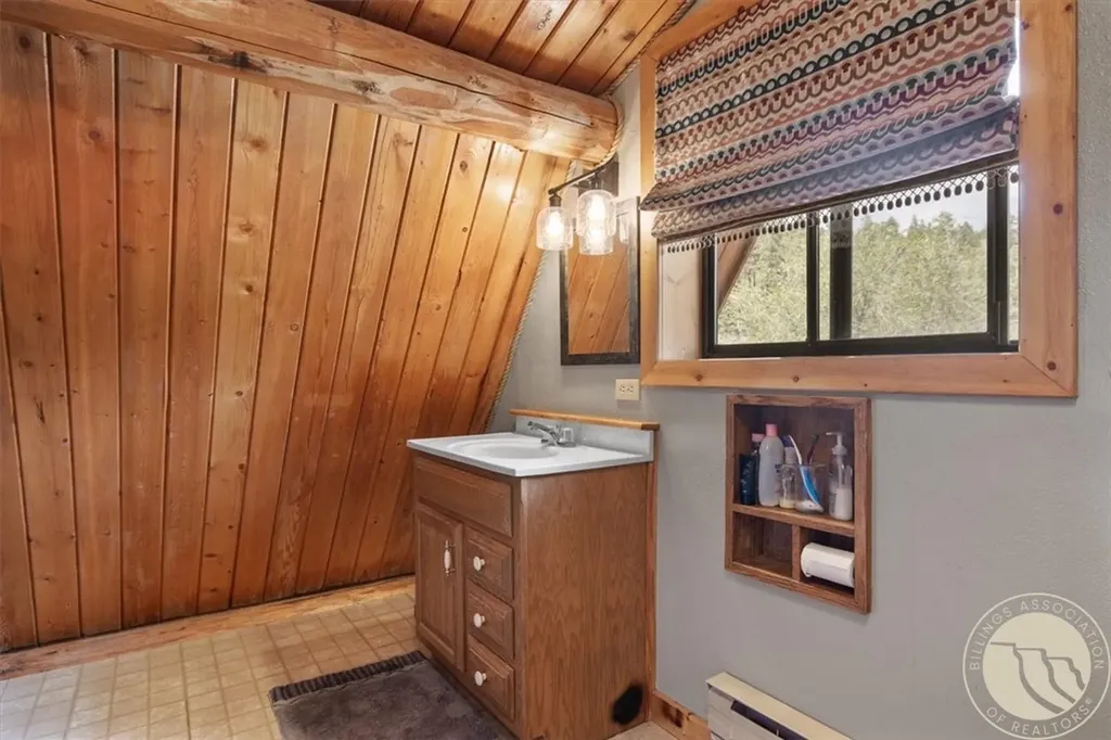 57 Ponderosa Ridge Road Columbus MT 59019
