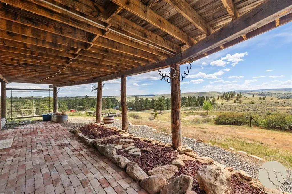 57 Ponderosa Ridge Road Columbus MT 59019