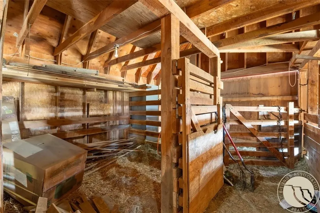 57 Ponderosa Ridge Road Columbus MT 59019