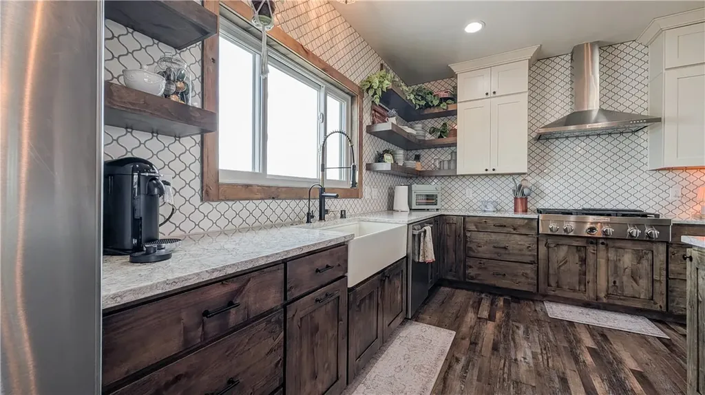 2241 Road 2059 Culbertson MT 59218