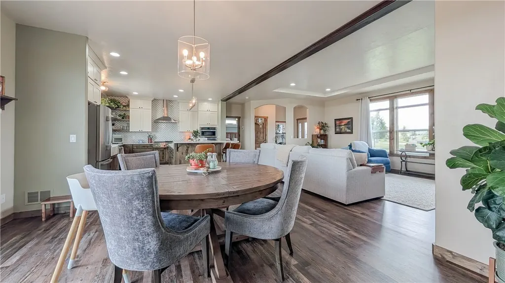 2241 Road 2059 Culbertson MT 59218