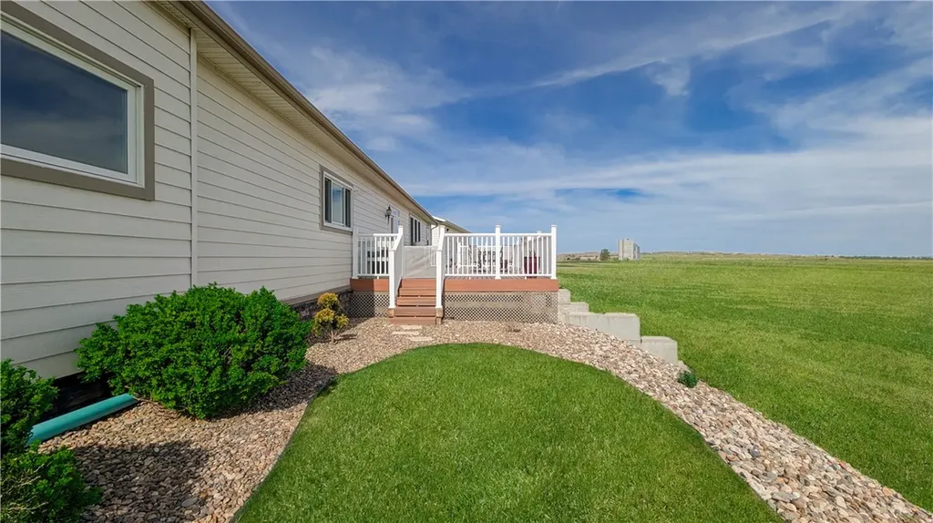 2241 Road 2059 Culbertson MT 59218