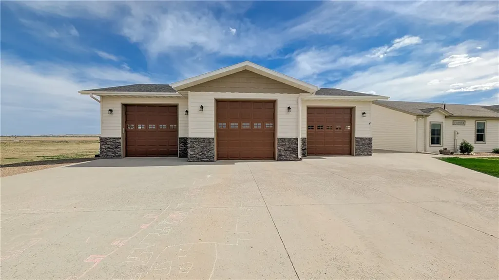 2241 Road 2059 Culbertson MT 59218