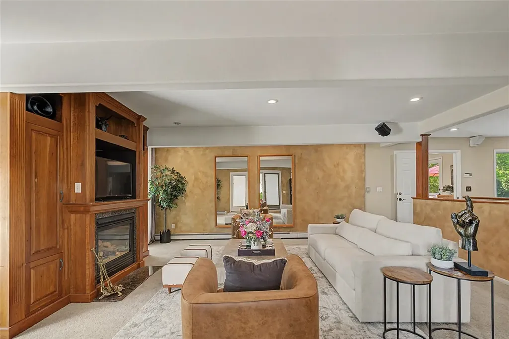 4515 Rimrock Road Billings MT 59106