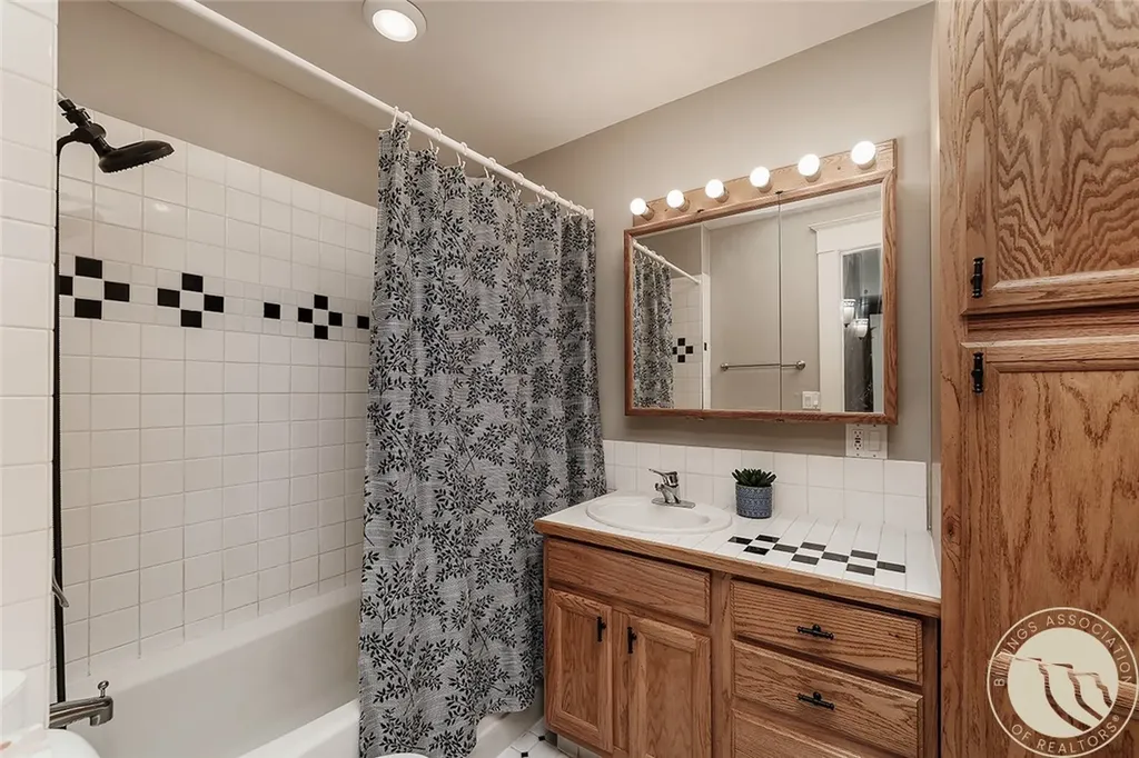 338 Yellowstone Avenue Billings MT 59101