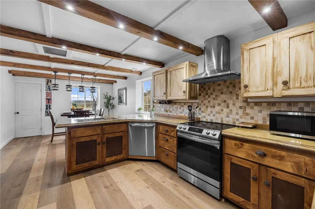 591 Squaw Creek Road Huntley MT 59037