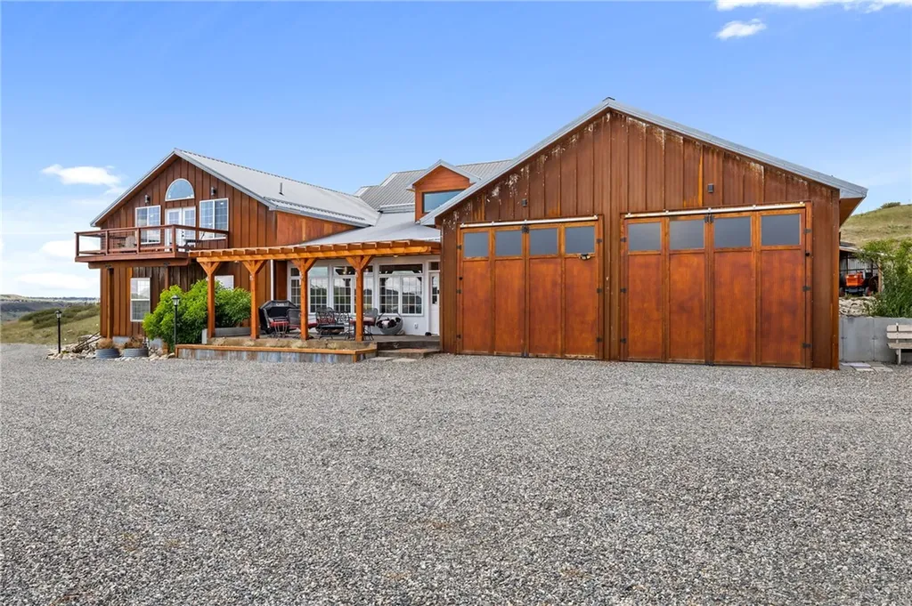 591 Squaw Creek Road Huntley MT 59037