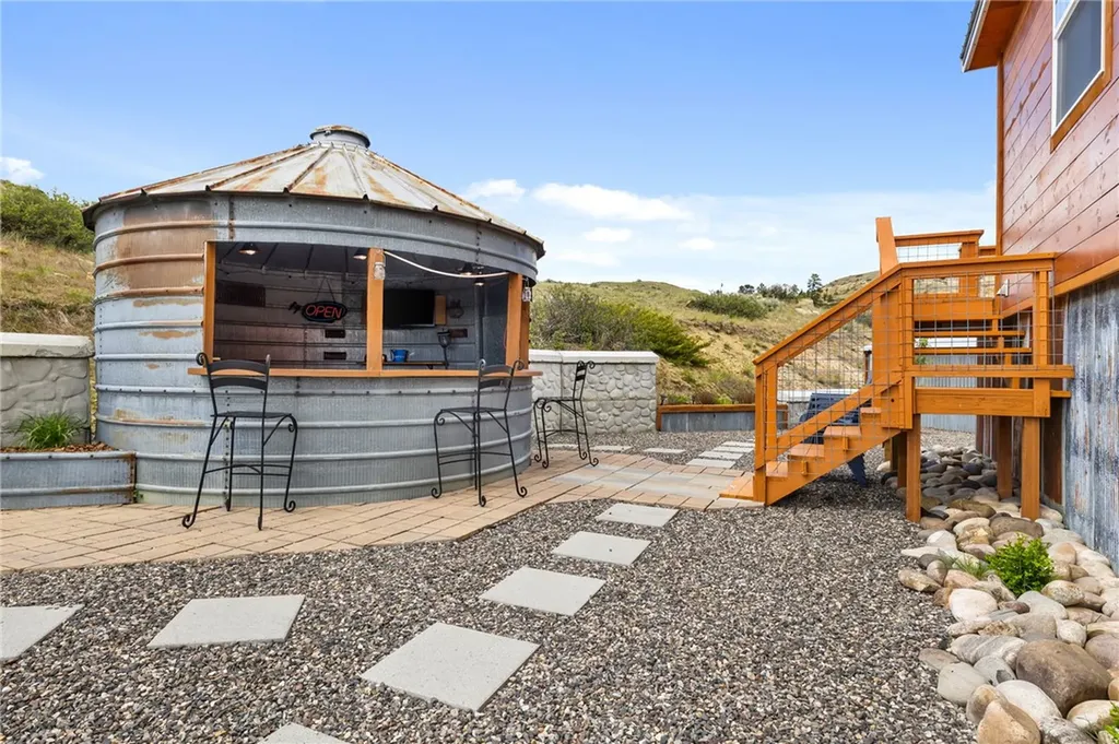 591 Squaw Creek Road Huntley MT 59037