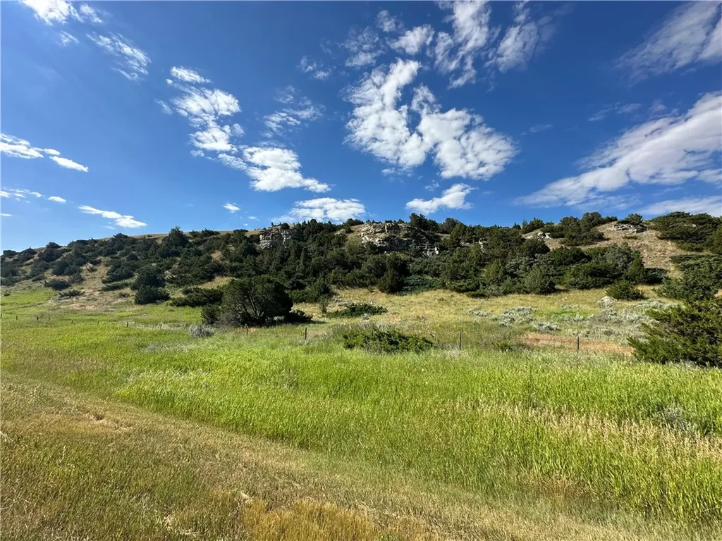 Tbd Lower Deer Creek Big Timber MT 59011