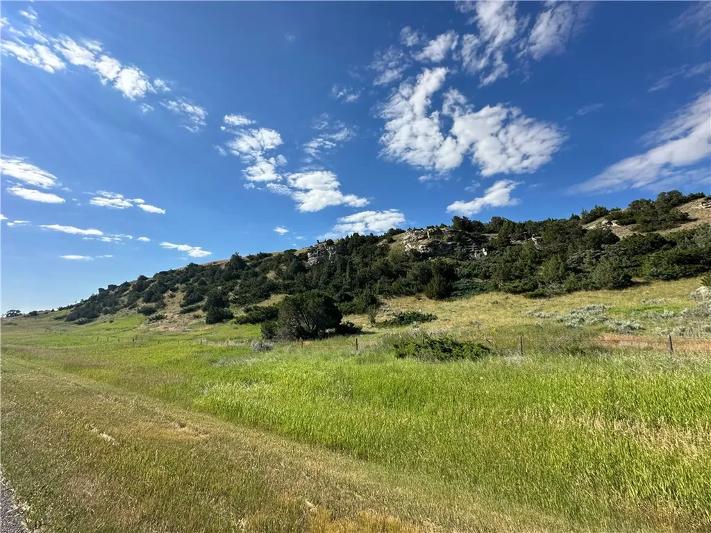 Tbd Lower Deer Creek Big Timber MT 59011