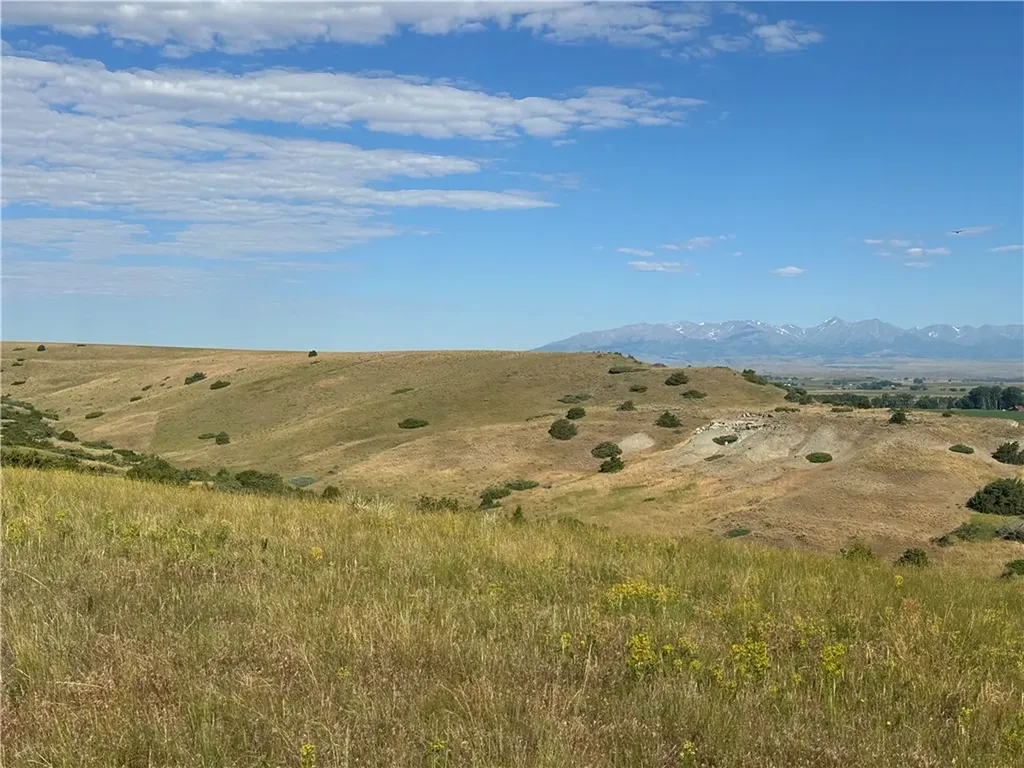 Tbd Lower Deer Creek Big Timber MT 59011