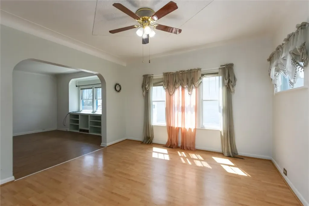 416 N Crawford Avenue Hardin MT 59034