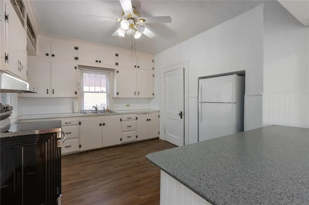 416 N Crawford Avenue Hardin MT 59034