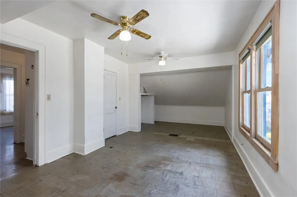 416 N Crawford Avenue Hardin MT 59034