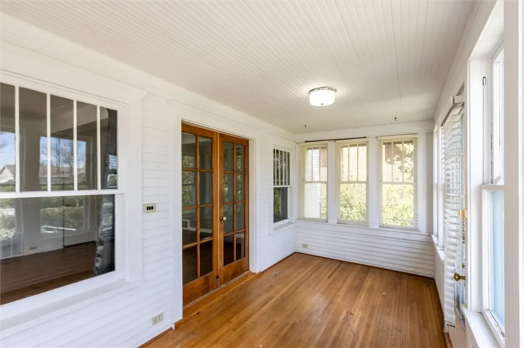 416 N Crawford Avenue Hardin MT 59034